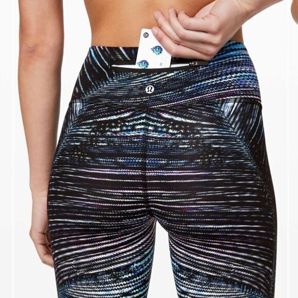 Lululemon TropSpeed Wunder Tight Nulux Tropics under Blue Black leggings Size 4 - Picture 3 of 10